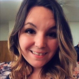 Meet your Posher, Stacy